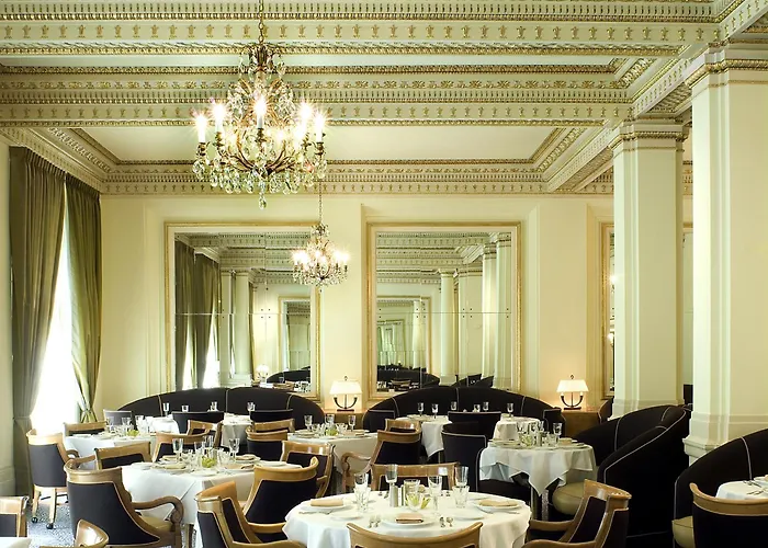 Hotel DeLuxe